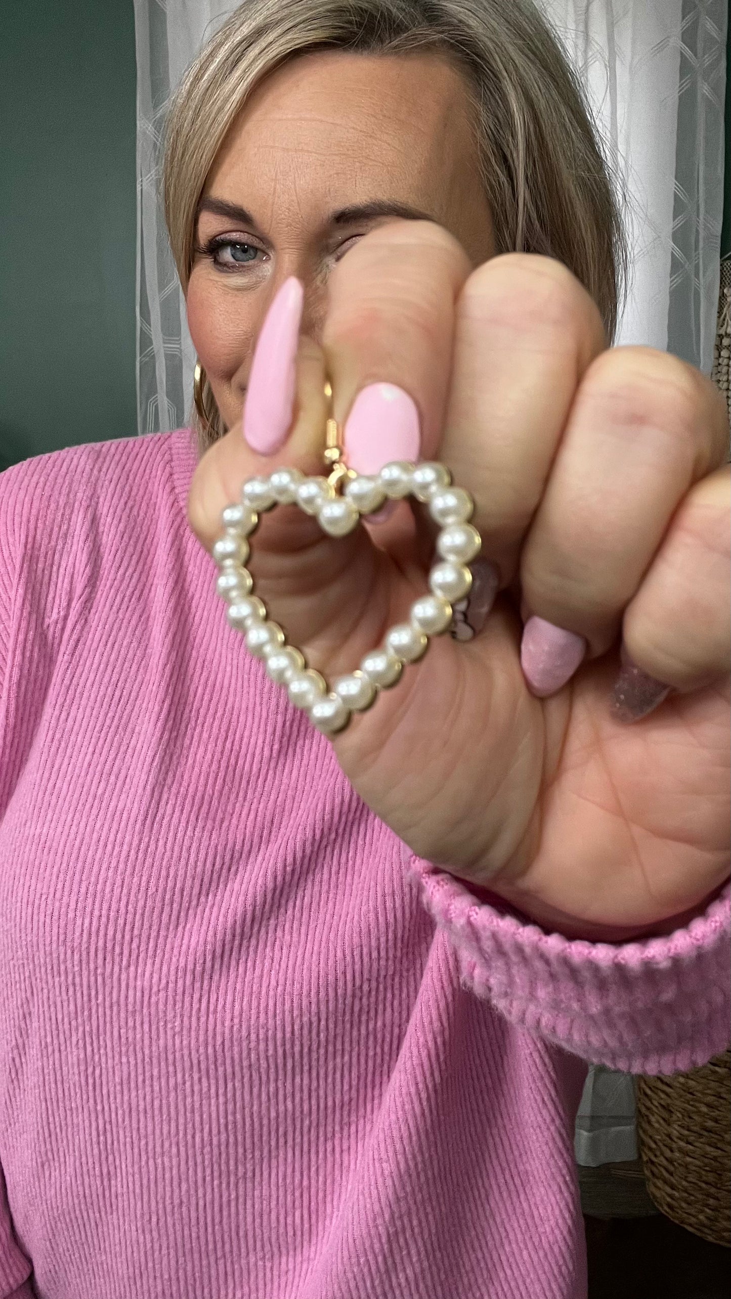 Perfect Pearl Hearts Dangle Earring