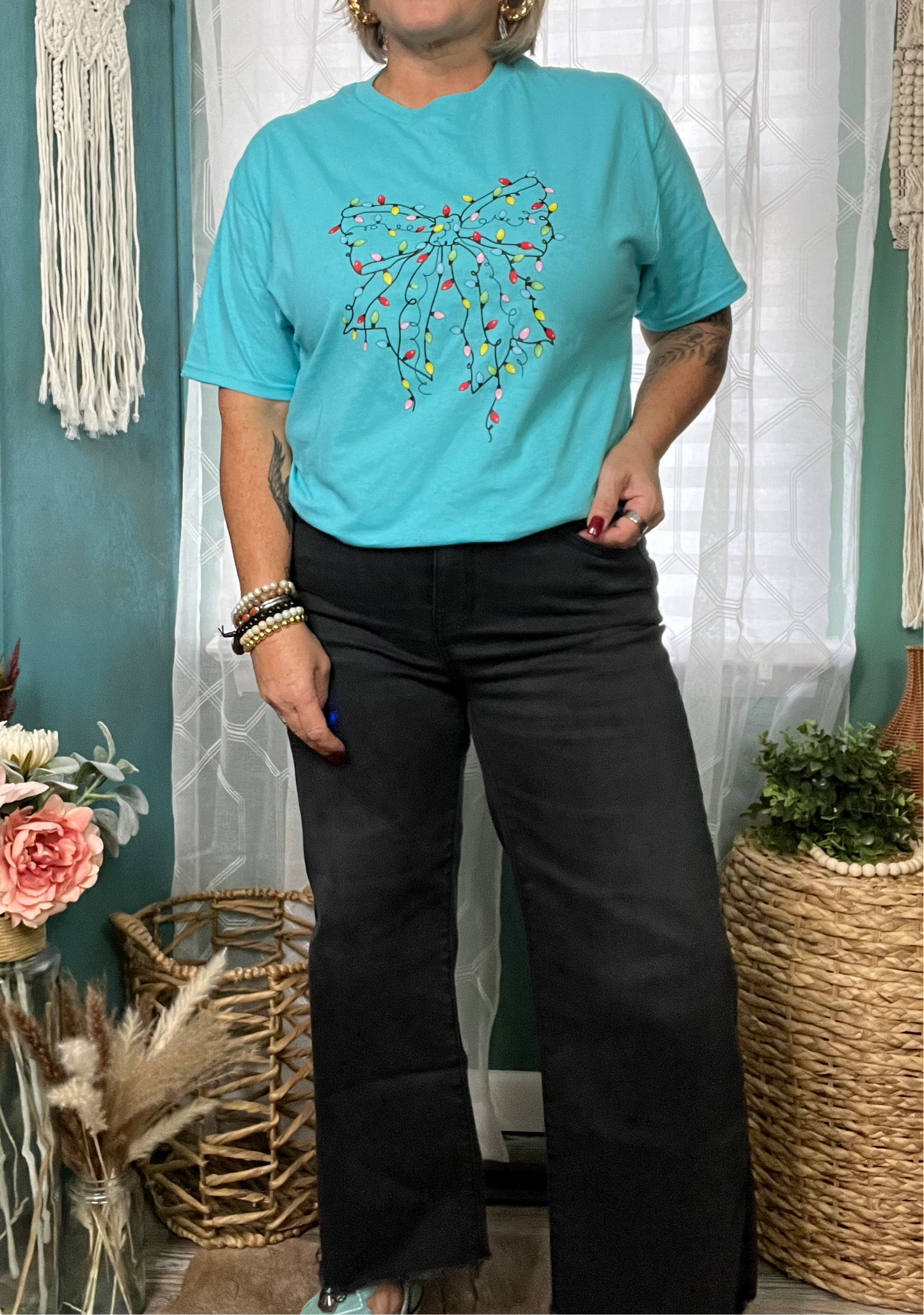 Washed Black Cropped denim pants