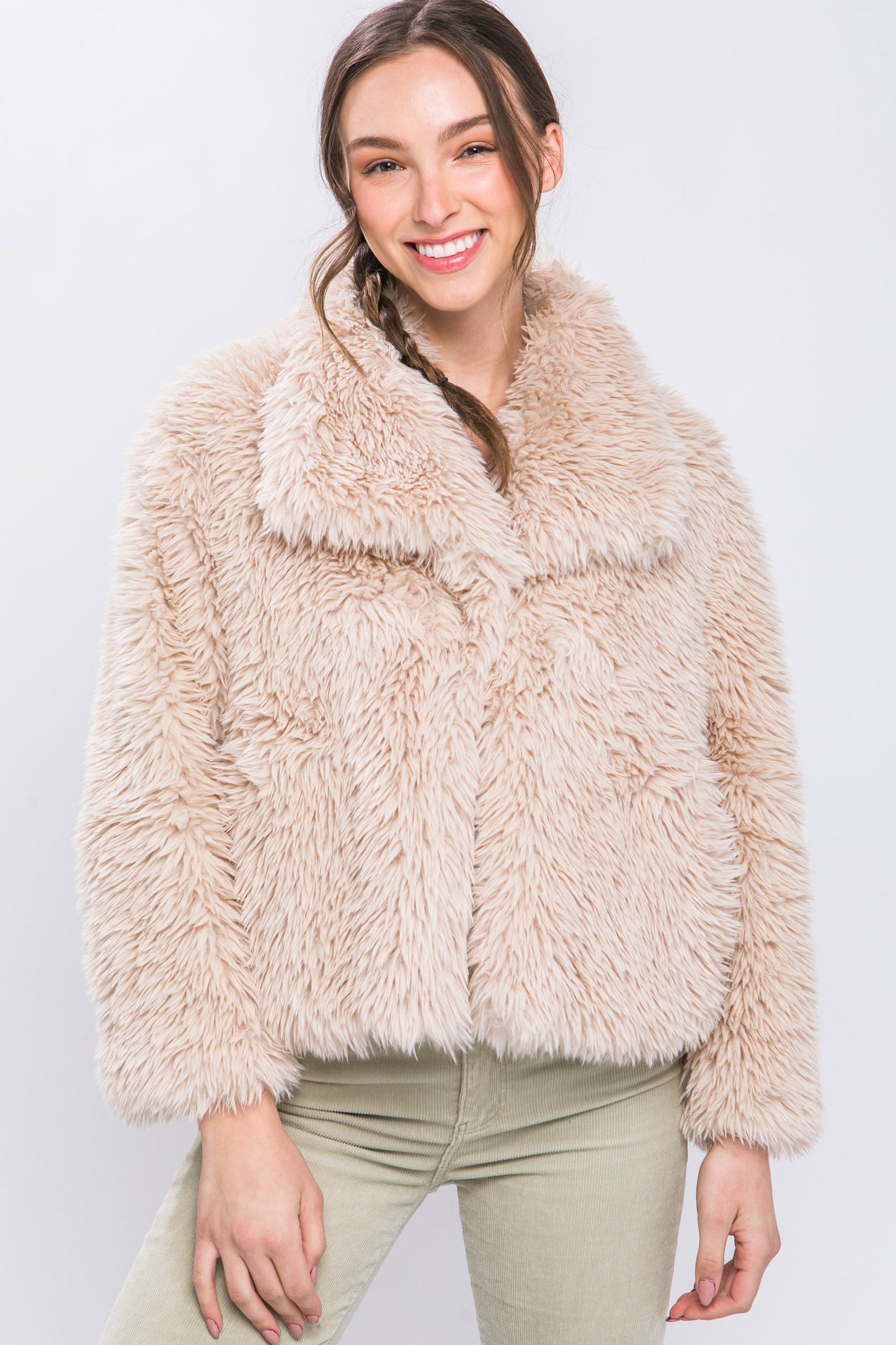 Cozy Mid-Waist Faux Fur Coat for Effortless Style