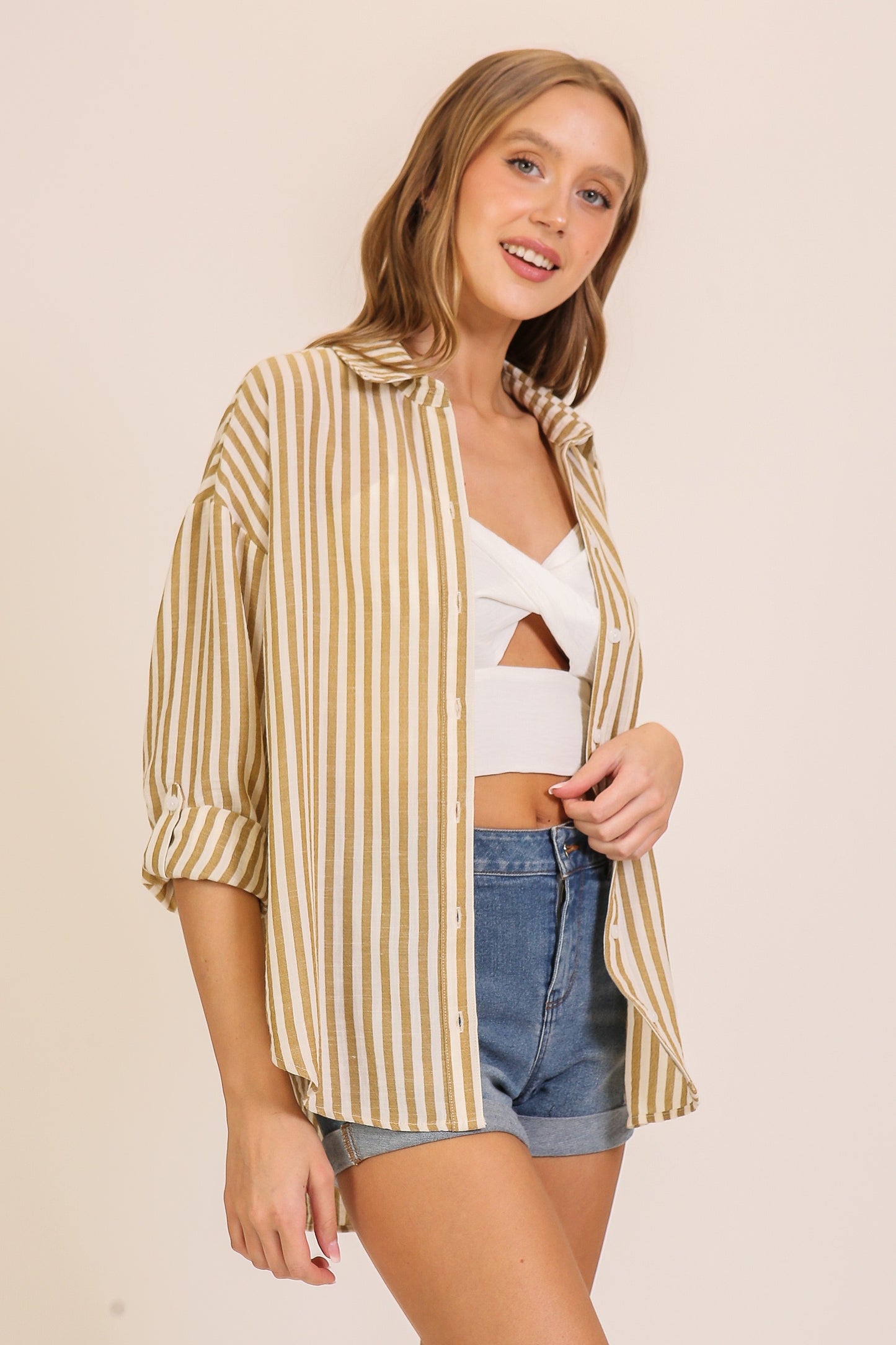 Coastal Cool Roll Sleeve Button-Down – Taupe Neutral Tones