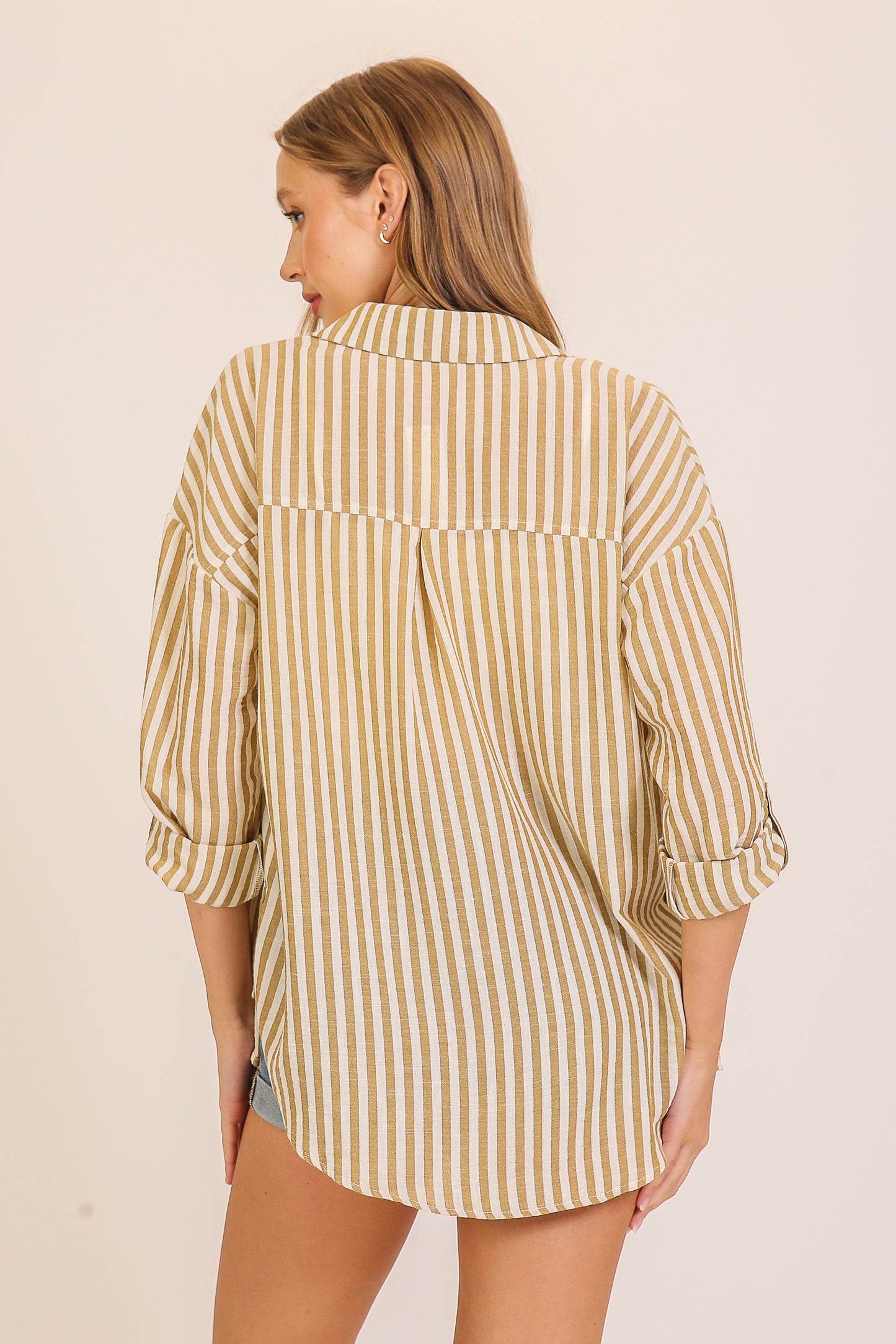 Coastal Cool Roll Sleeve Button-Down – Taupe Neutral Tones
