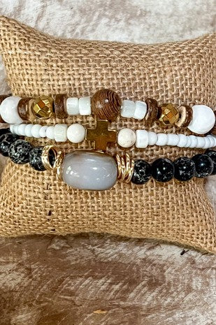 Eliza Boho Beaded Bracelet Set – 3-Piece Stretch Stack with Seed Beads