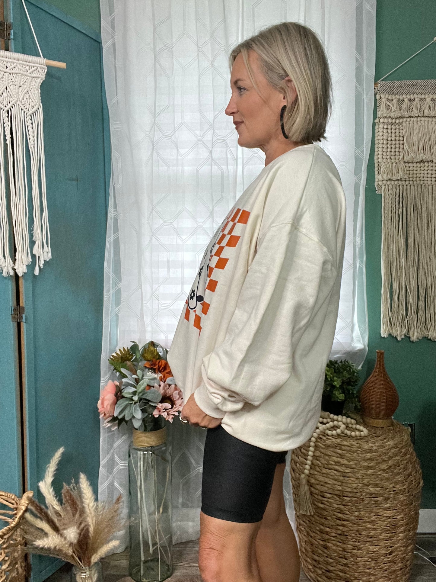 Groovy Ghost Sweet Cream crew neck sweatshirt