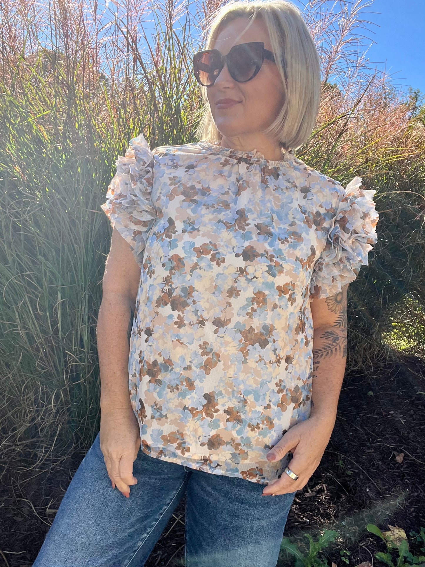 Watercolor ruffle sleeve top