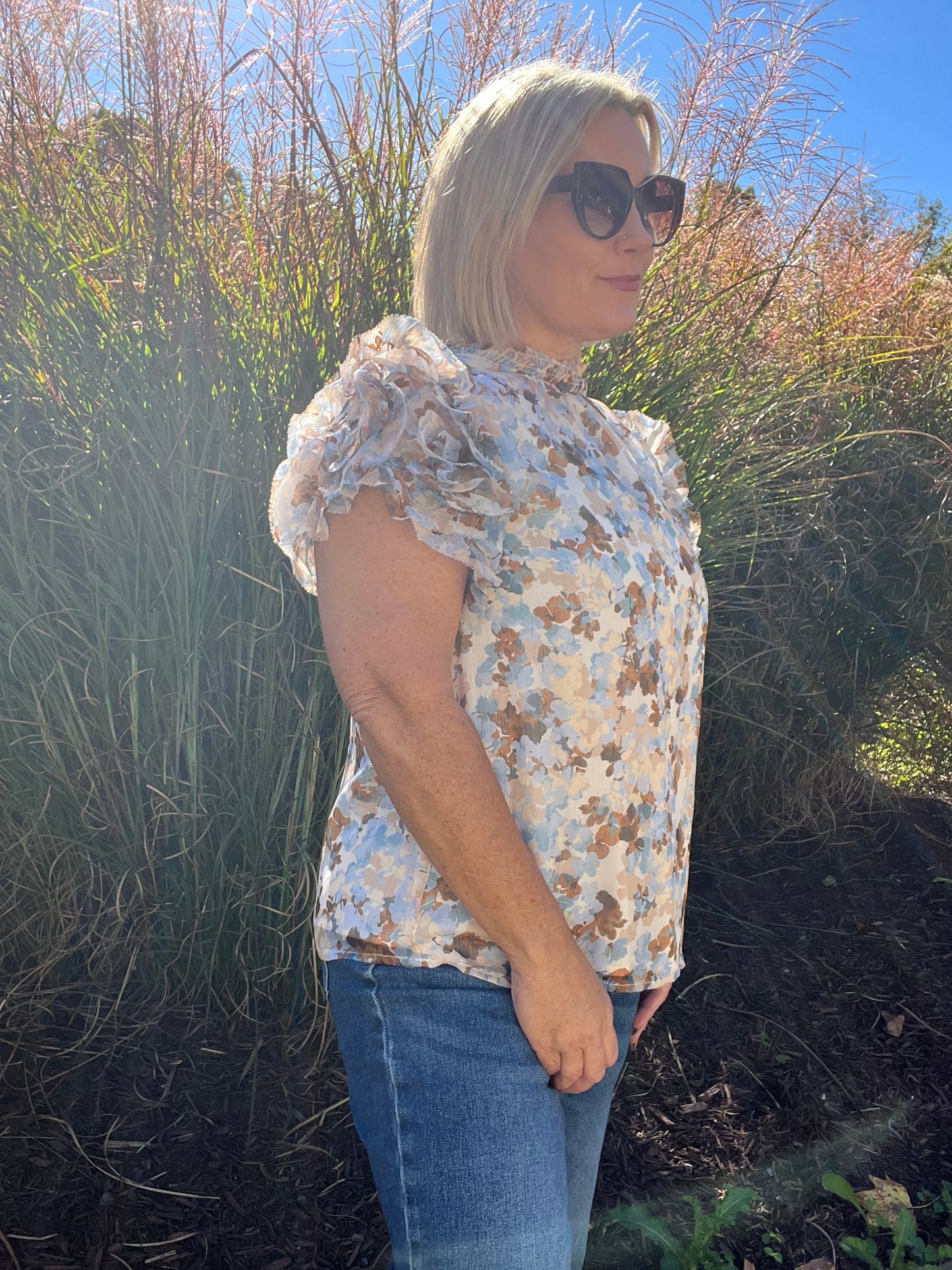 Watercolor ruffle sleeve top