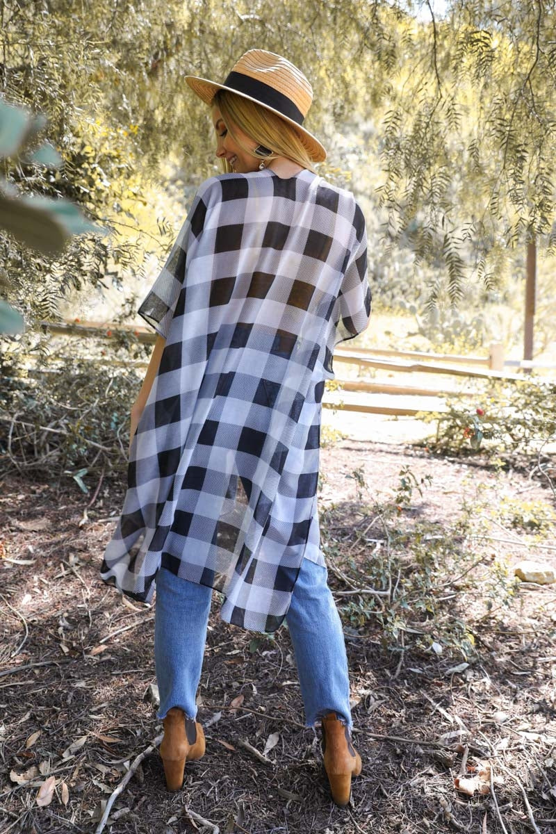 Buffalo plaid kimono in White