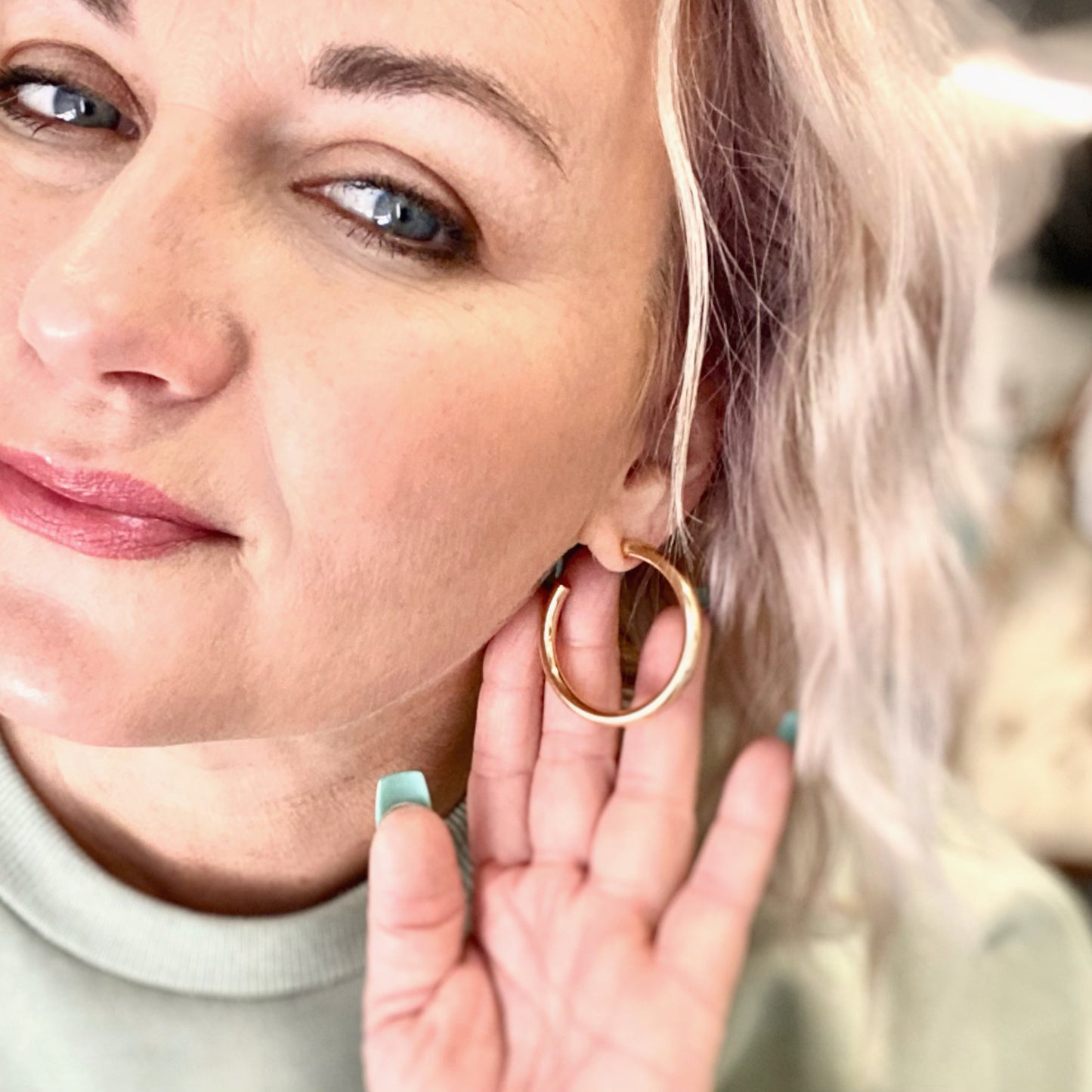 The Perfect Basic Hoop earring