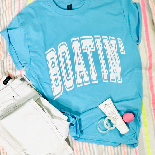 Boatin’ & Floatin Graphic Tee – Light Blue Lake Life Vibes