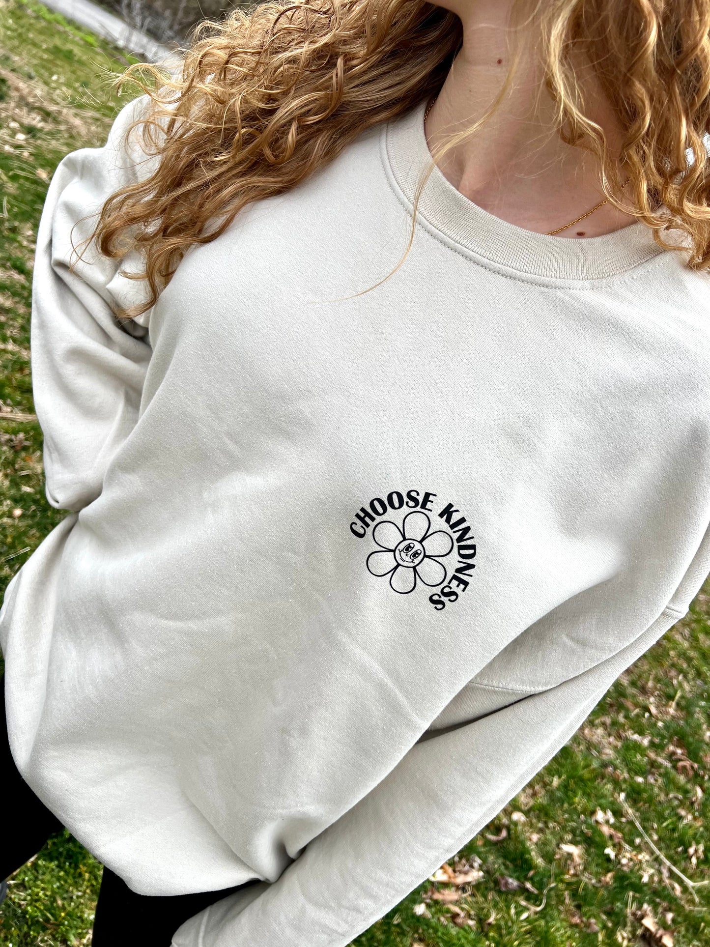 Choose Kindness Sand crew neck sweatshirt