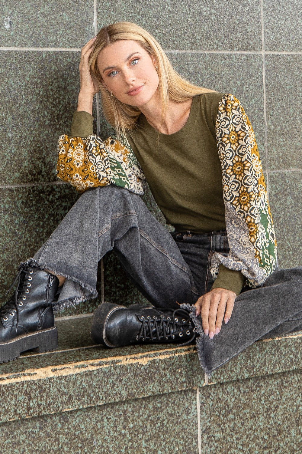 Olive Abstract sleeve top