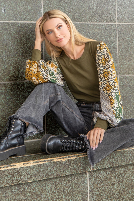 Olive Abstract sleeve top