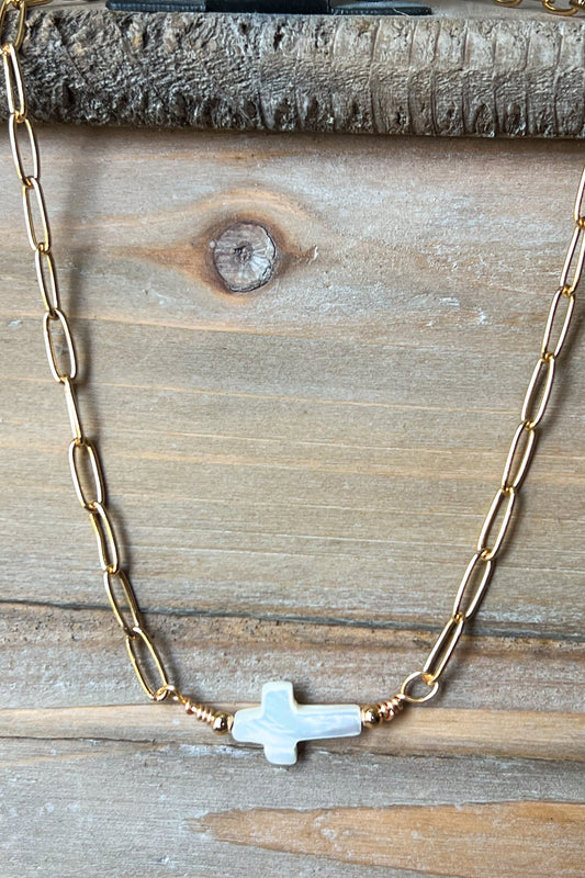 Pretty in Pria Gold link Necklace