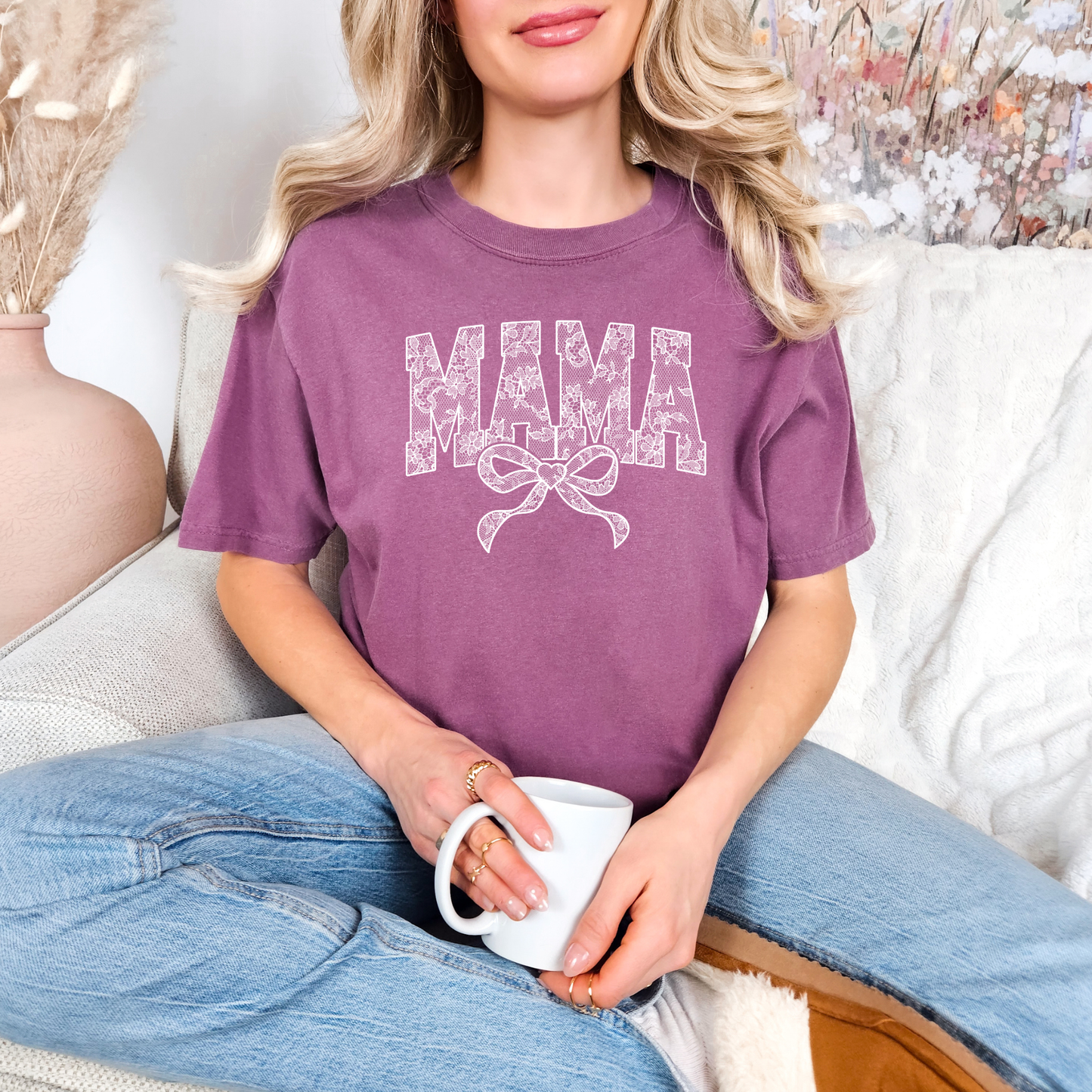 Mama - Auntie - Lace Names Graphic Tee in Berry