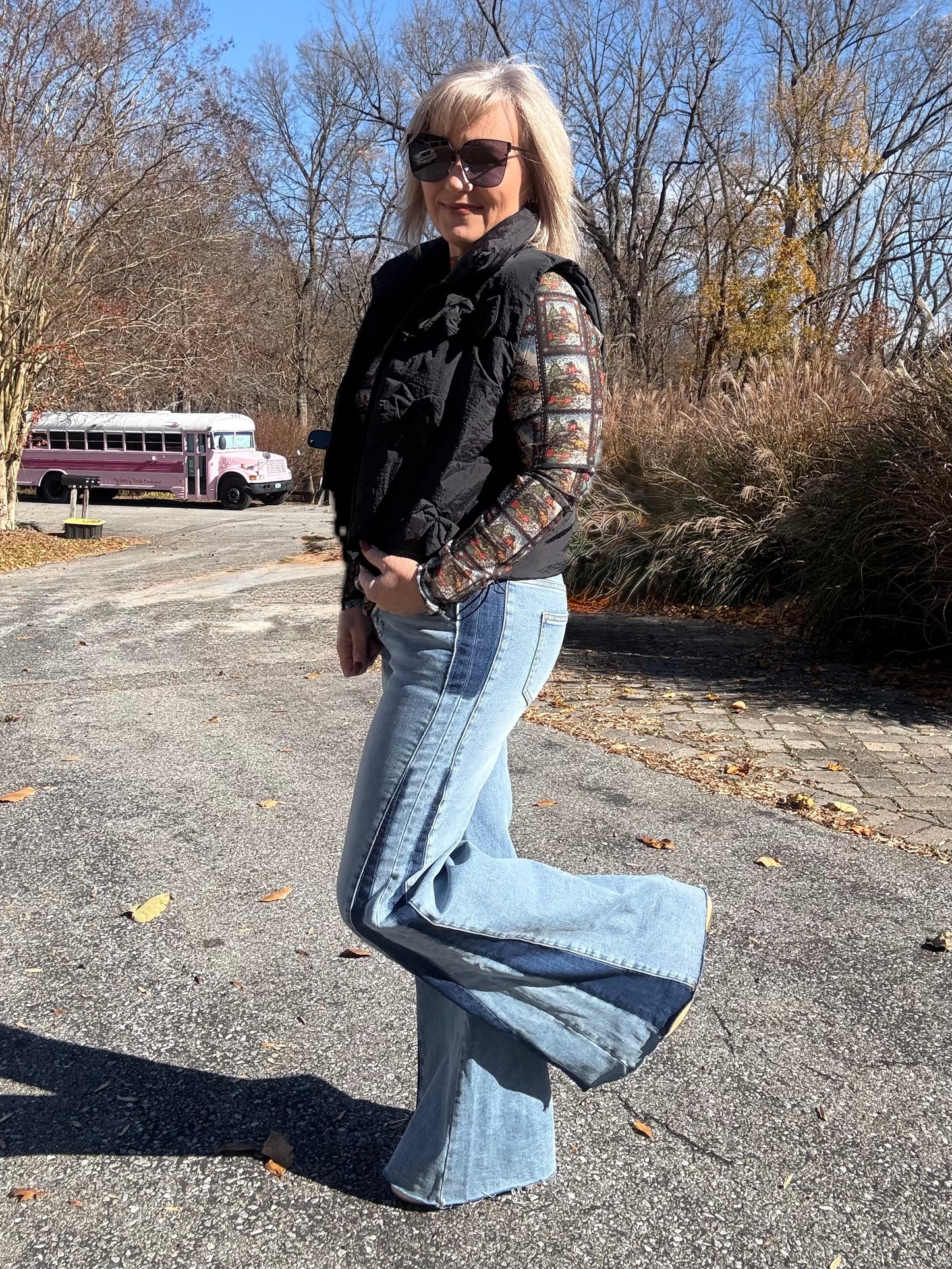 Bandit Blues – Contrast High Rise Flare Jeans