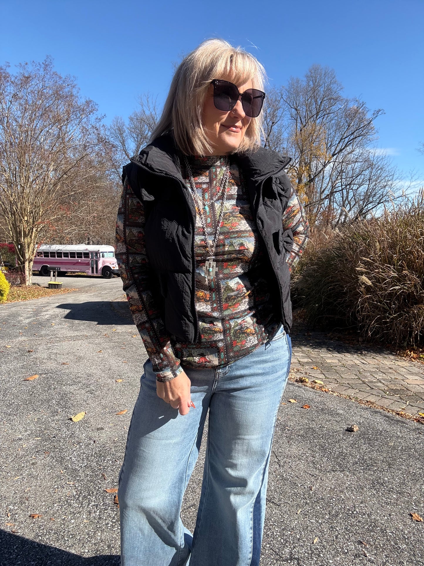 Black Puffer Vest with Stylish Coquette Bow Detail