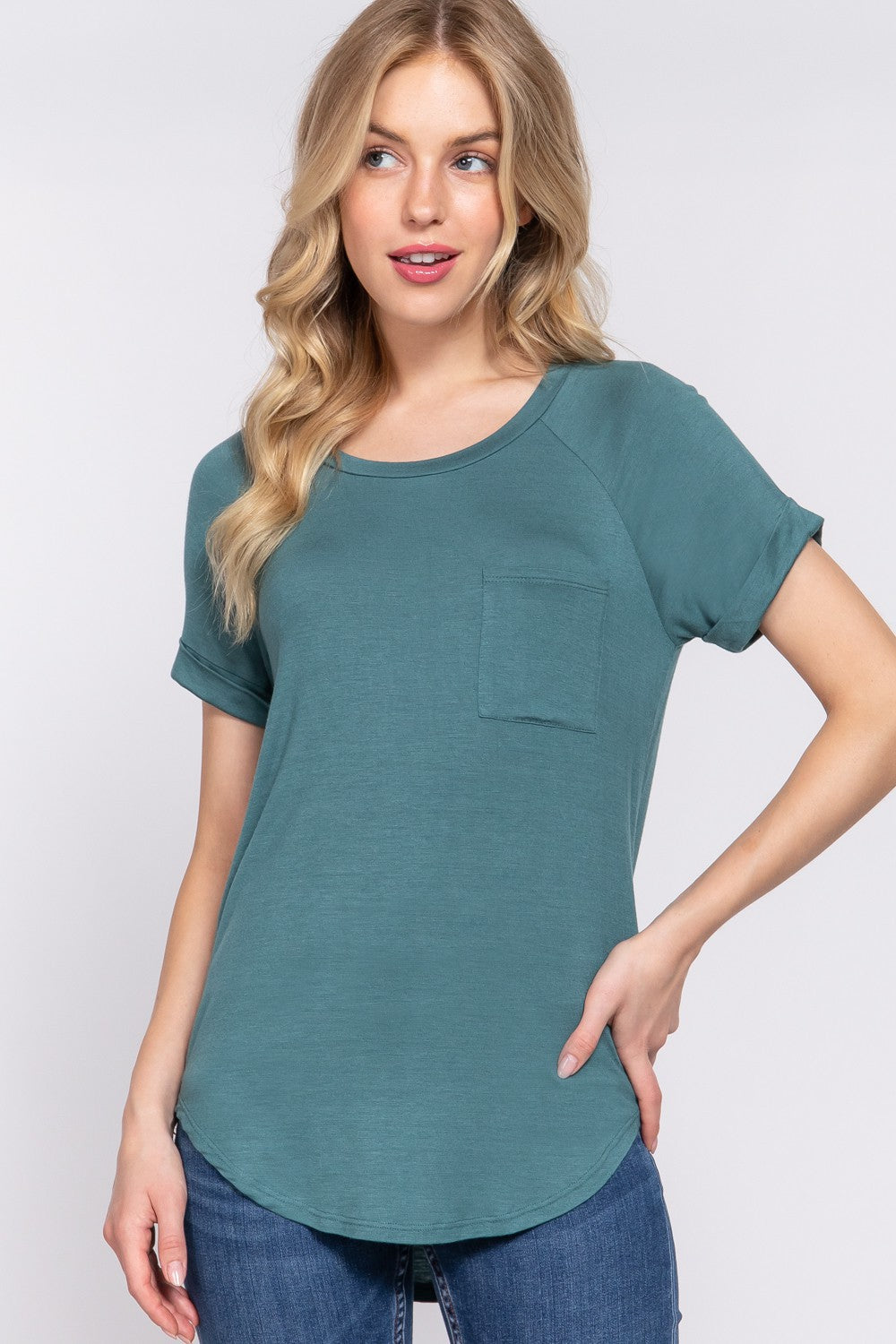 Short sleeve raglan pocket tee
