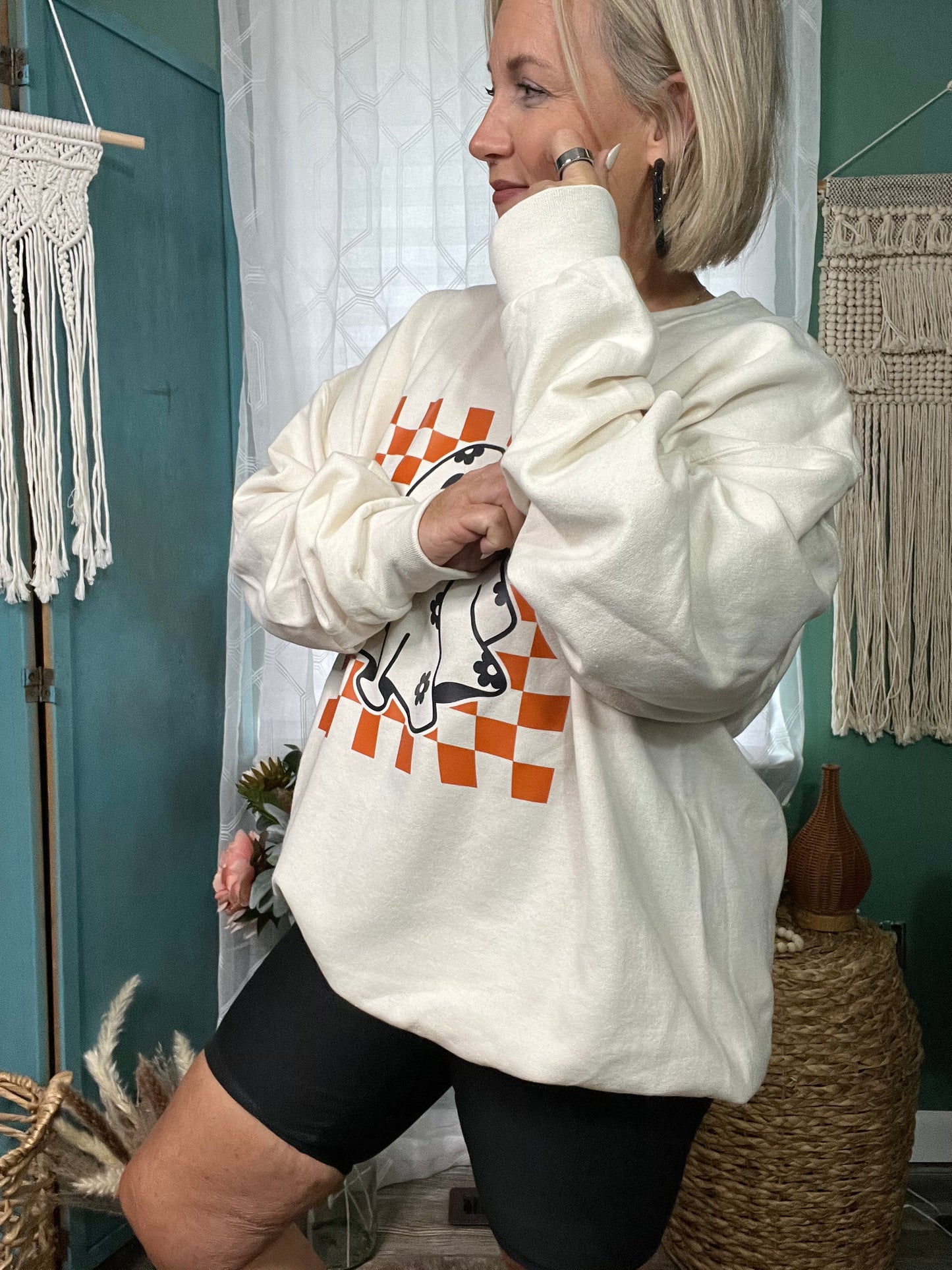 Groovy Ghost Sweet Cream crew neck sweatshirt