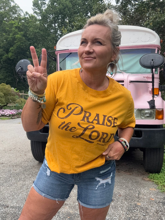 Bold Faith Praise the Lord Tee – Mustard color