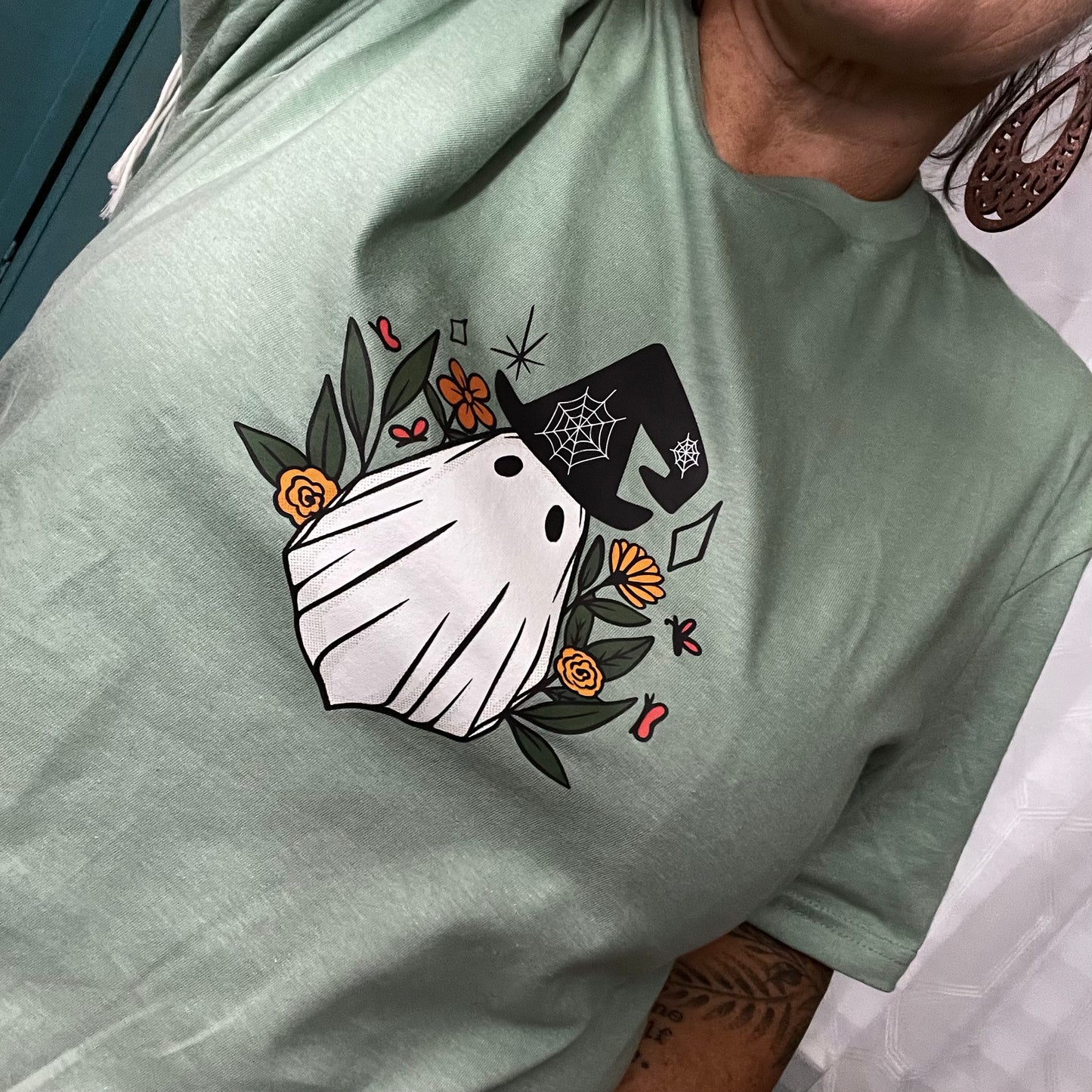 Flower Child Ghost Sage Graphic Tee *Final Sale