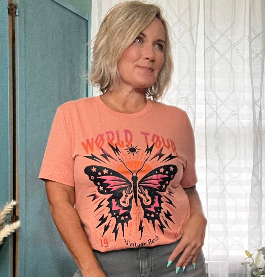 World Tour Graphic tee in Sunset