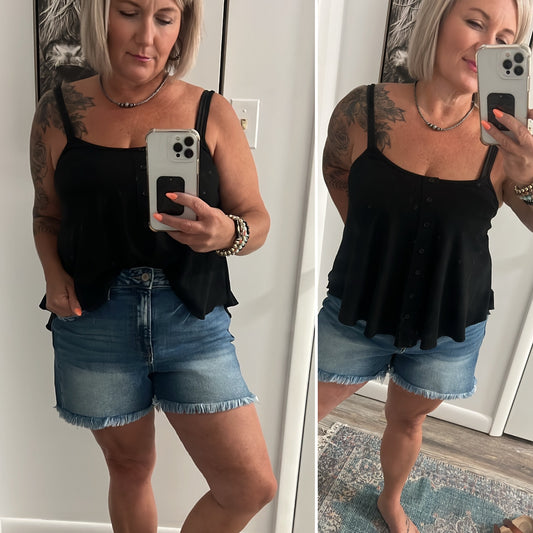 Classic Medium wash denim short frayed hem