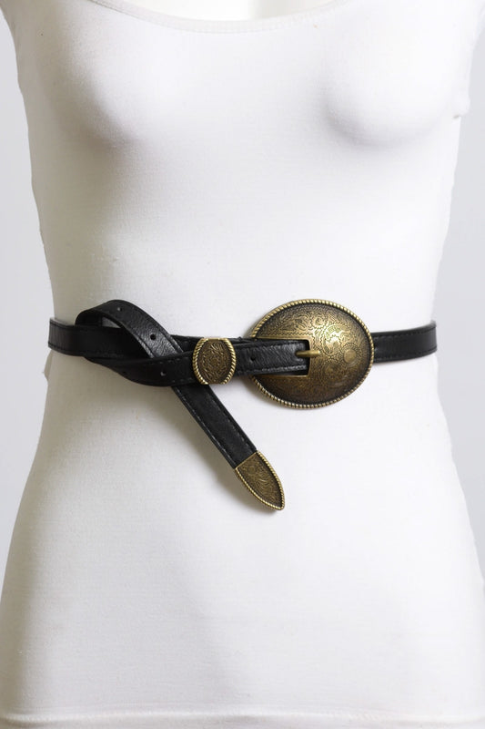 Oval Embossed buckle belt in black
