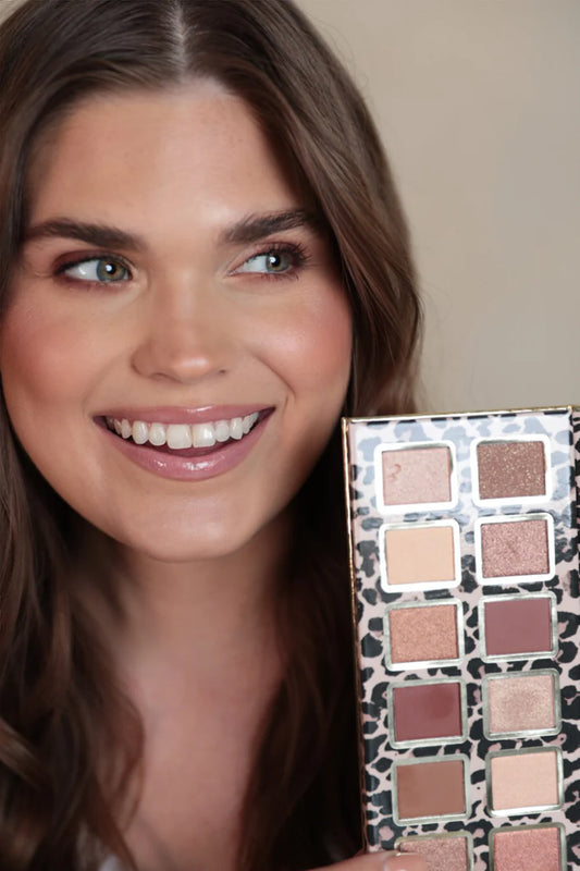 Side Hustle Eye shadow Palette
