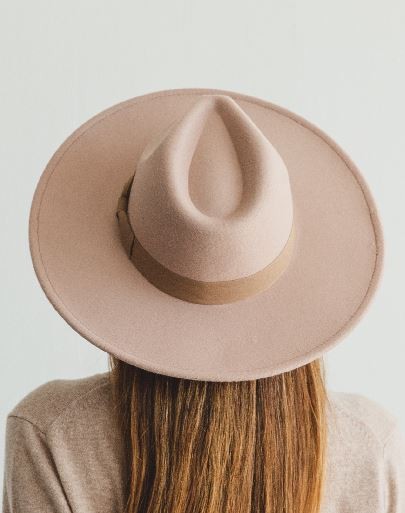 Wide brim Panama Hat in Taupe