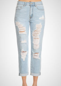 Boyfriend distressed jeans