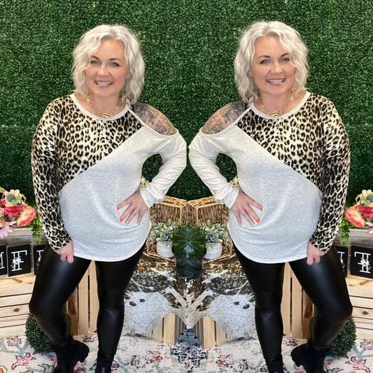 One side Story cheetah  long sleeve top