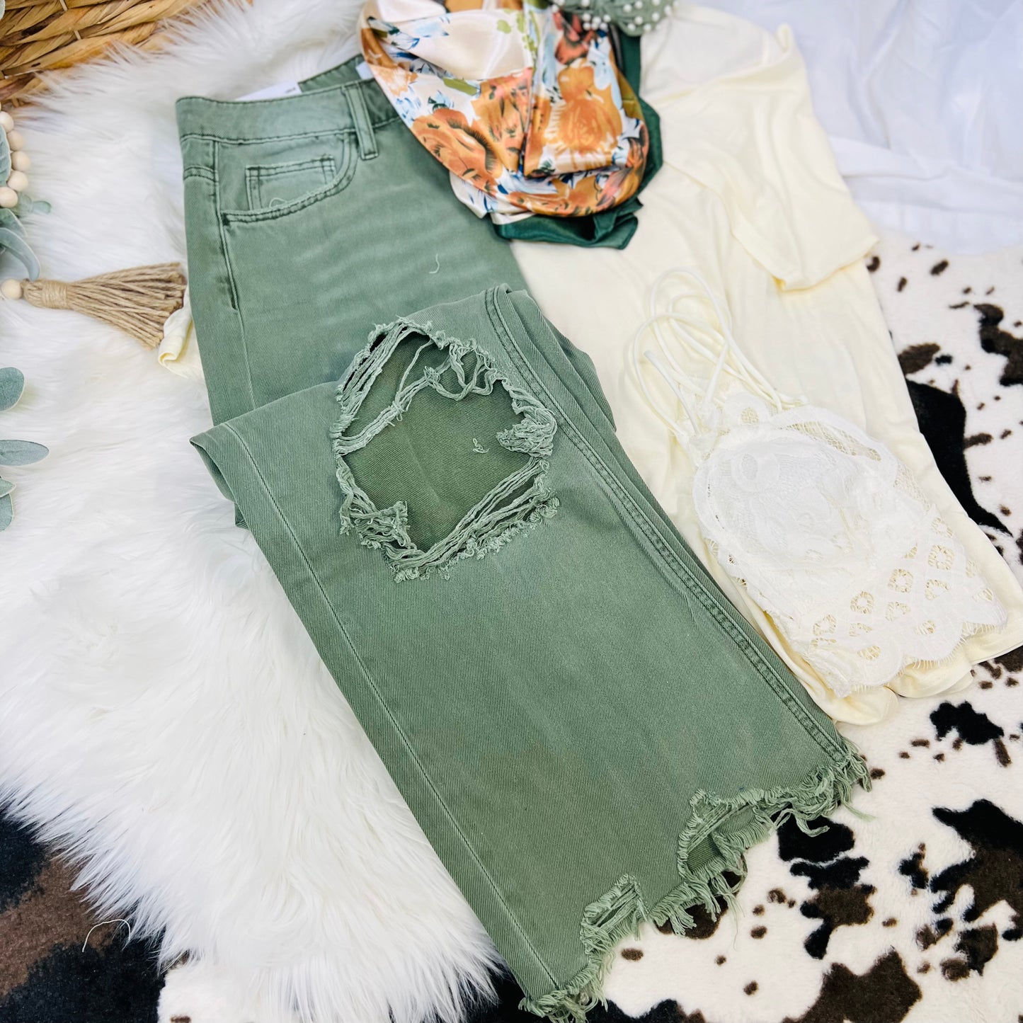 Olive Green Cropped flare Vervet by Flying Monkey