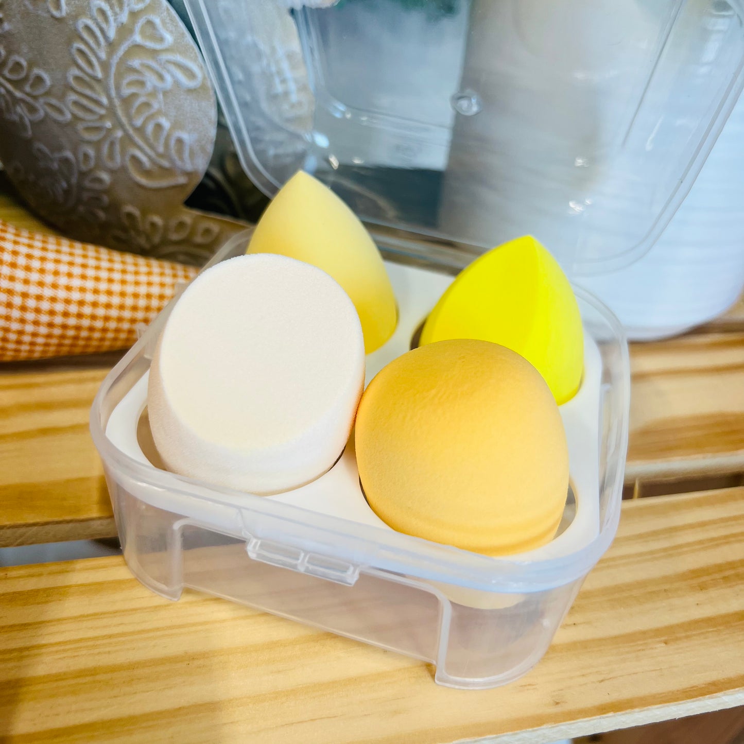 Egg-stra cute makeup blenders